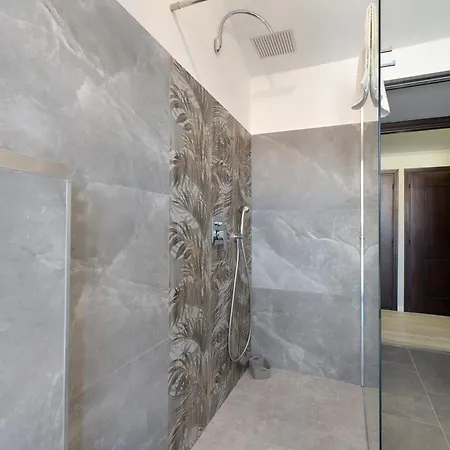 Mansarda Vialba Apartment Germignaga